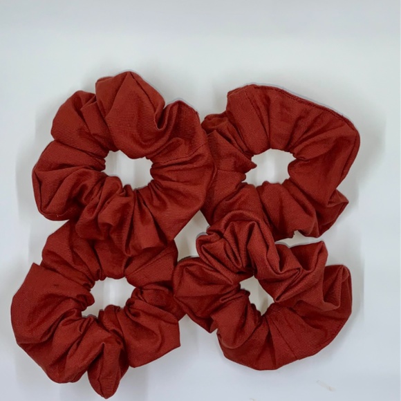 Handmade scrunchy - Picture 2 of 2